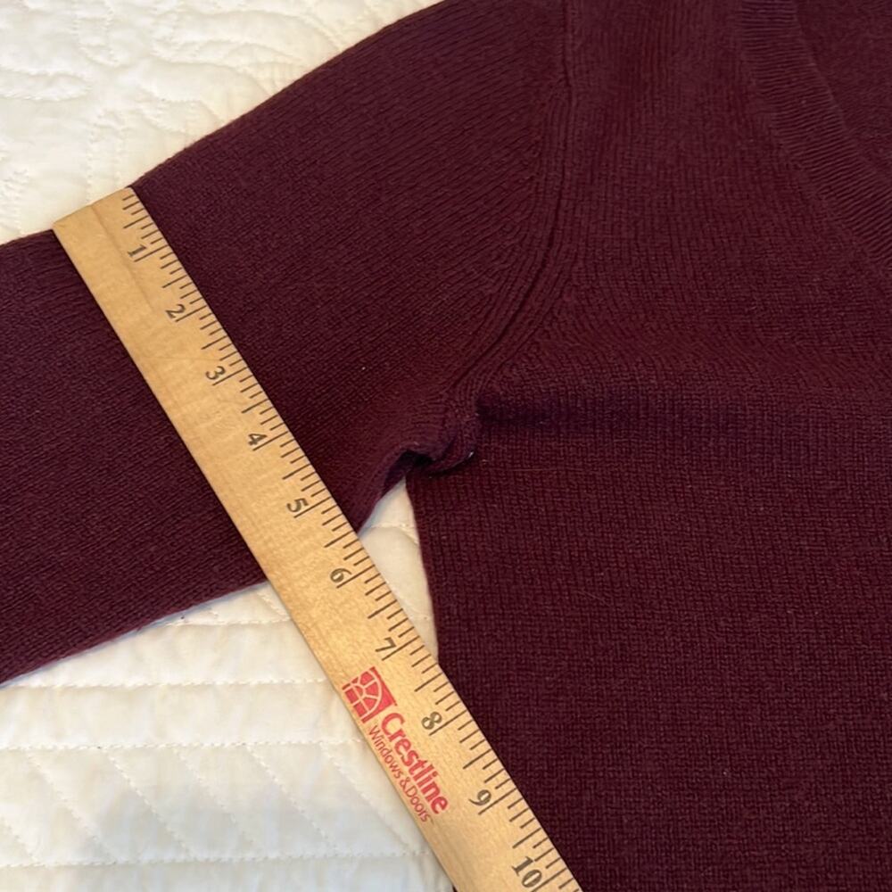 GAP lambswool maroon v-neck long sleeve sweater large - Picture 4 of 6